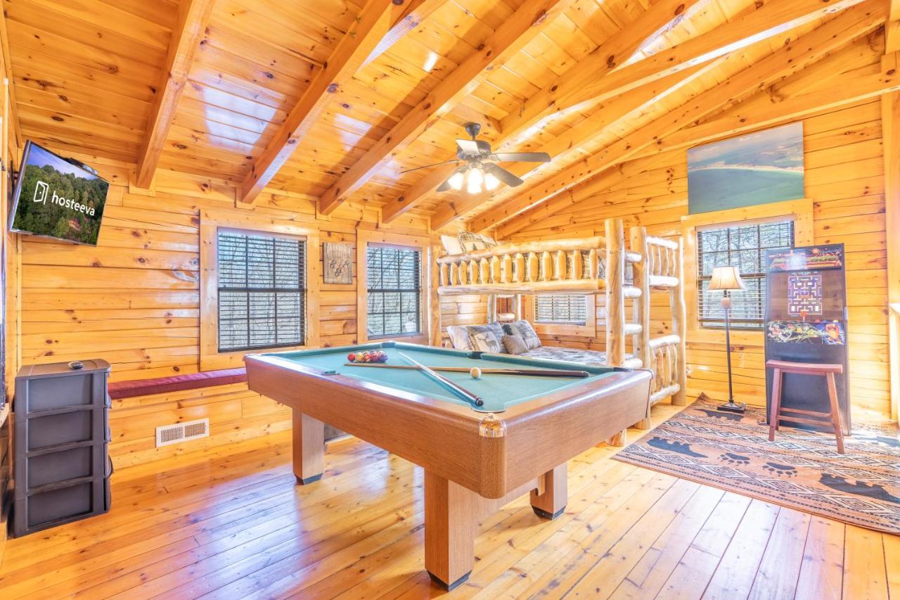 Comfort Cabin Bearway To Heaven W Private Hot Tub Pigeon Forge Exterior photo