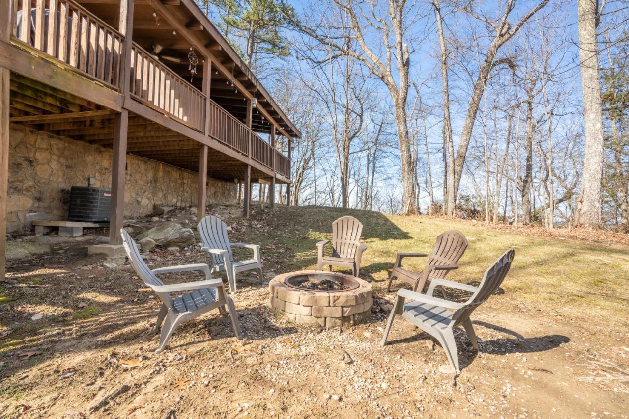 Comfort Cabin Bearway To Heaven W Private Hot Tub Pigeon Forge Exterior photo